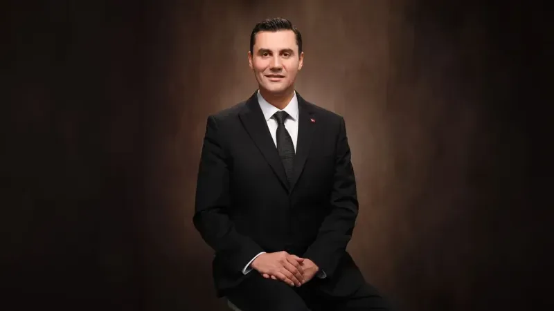 CHP'nin Yıldızı Ferdi Zeyrek'in Şaşırtıcı Geçmişi ve Efsanevi Başarıları!