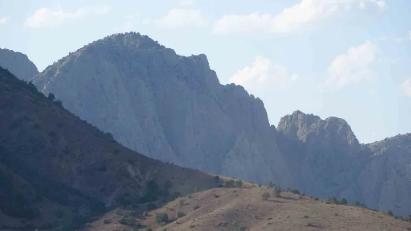 Yozgat’ta İnsan Siluetini Andıran O Yapı Gündem Oldu!