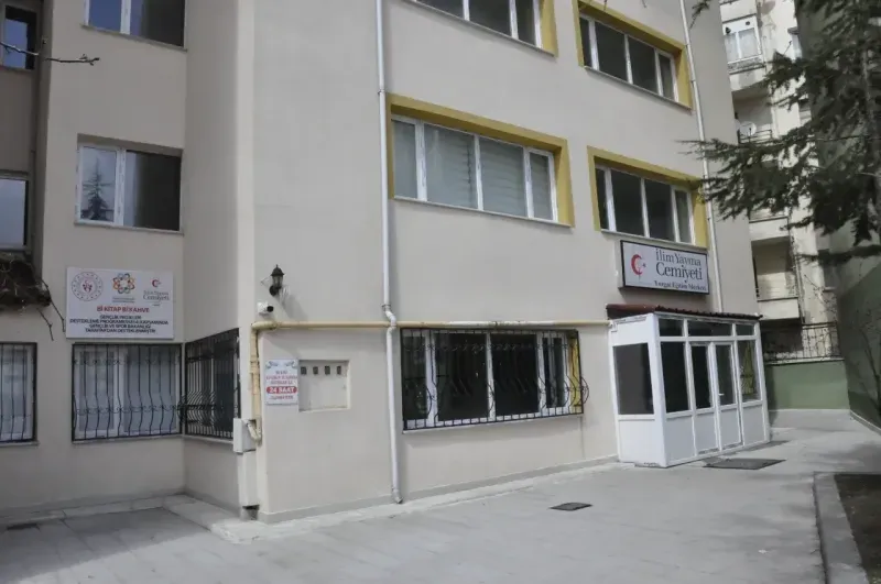 Yozgat İlim Yayma Cemiyeti Yozgat Şubesi nerede bulunuyor? Yozgat’ta İlim Yayma Cemiyeti Yozgat Şubesi telefon numarası, adresi ve konum bilgileri nedir?
