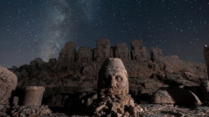 Nemrut Dağı’na Yolculuk: Güneşin Doğuşunu ve Batışını İzleyin