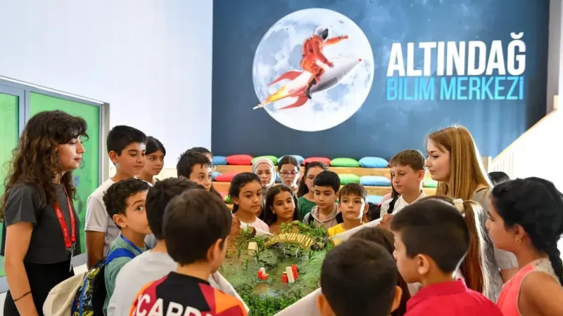 Altındağ Belediyesi Yaz Okulları Minikleri Bilimin Dünyasına Taşıdı