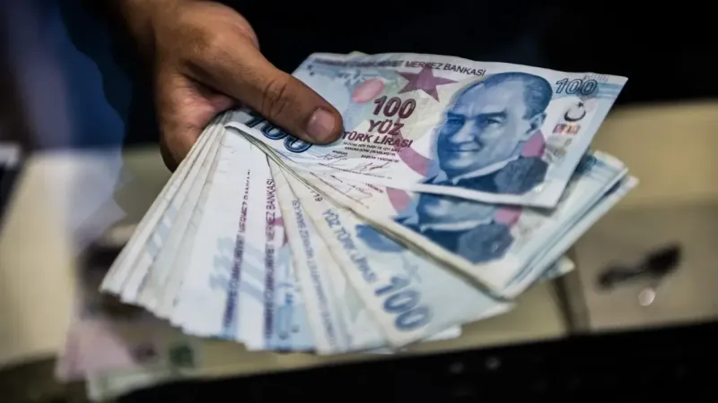 2025 İçin Çarpıcı Asgari Ücret Tahmini: 6.800 TL Artışla 23.802 TL Olacak!