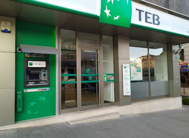 Yozgat'ta kapanan bankalar ilçelerde hizmet veriyor