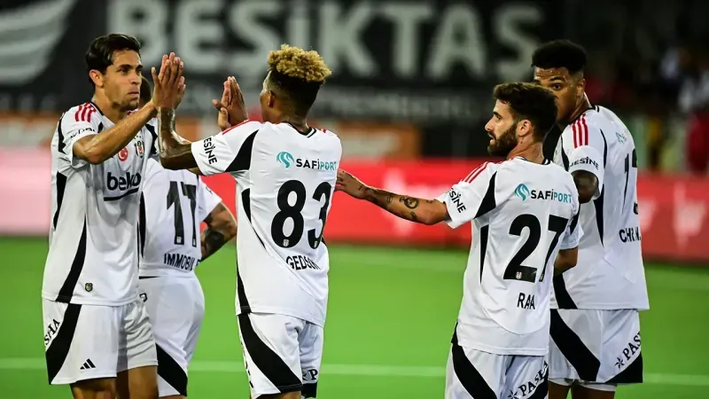 Beşiktaş UEFA Avrupa Ligi'nden elendi mi (Lugano 3-3 Beşiktaş)? Beşiktaş elendi mi?