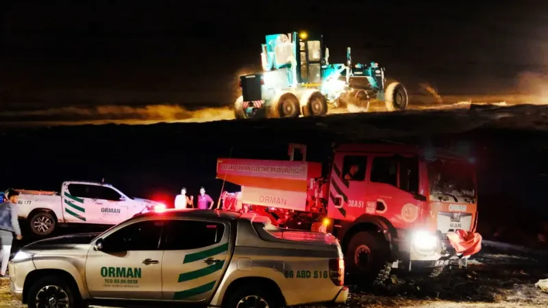 Anız diye Yozgat'ı yakacaklardı! Gece karanlığında büyük Tomalı yangın mücadelesi ecel terleri döktürdü!