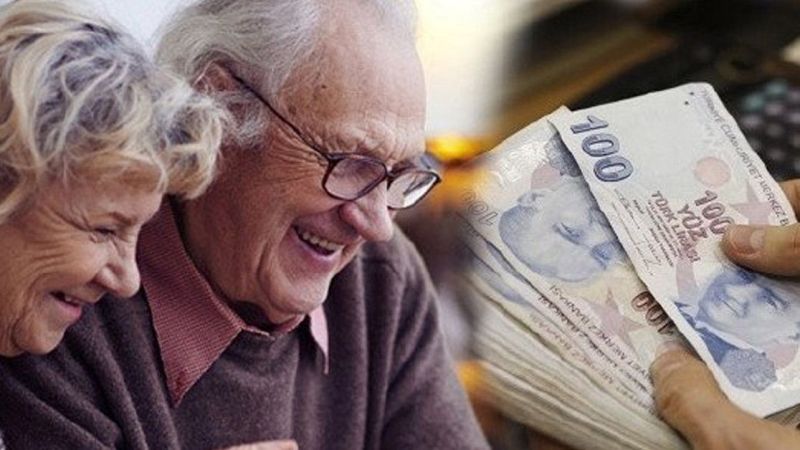 Emekliler İçin Beklenen Karar Geldi! 29 Ekim'de Ek 5.000 TL İkramiye Var mı?