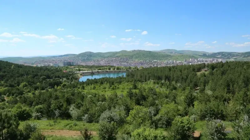 Yozgat’ın Şahna Kayası: Tarihin Gölgesinde Kalan Ceza ve Efsanenin Gizemi!