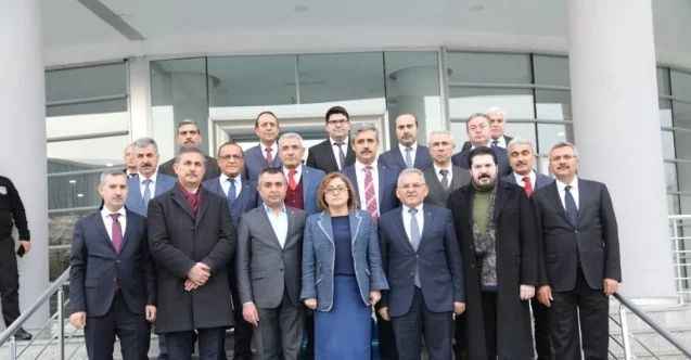 Türkiye Belediyeler Birliği yönetiminden deprem sonrası Malatya’ya ziyaret