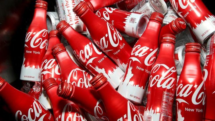 Yozgat'ta Her Evde Bulunuyor: Gazlı İçeceklerde Mikroplastik Tehlikesi!