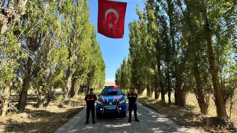 Yenifakılı Yiğitler Köyü’ne 30 Ağustos Zafer Bayramı Coşkusu