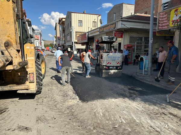 Yerköy Belediyesi'nden Mahalle Sakinlerine Yol Müjdesi