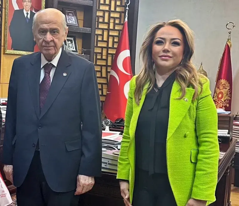 Aysun Bay Kimdir, MHP'den Neden İstifa Etti?