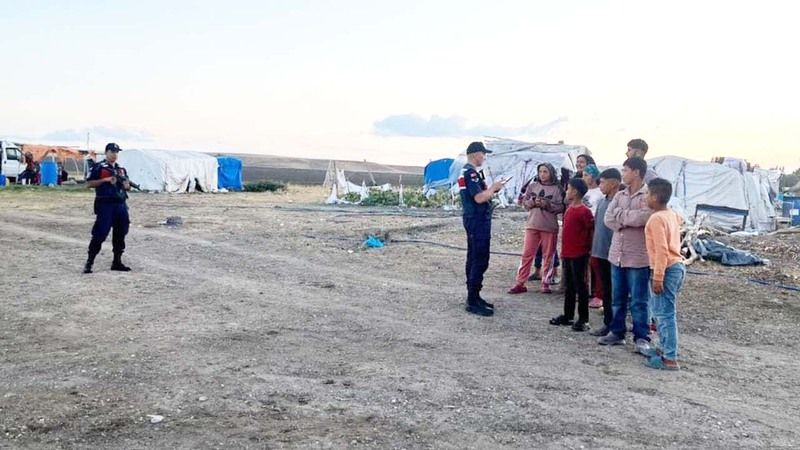 Yozgat’ta Jandarmadan Denetim! Tek Tek Bilgilendirdiler!