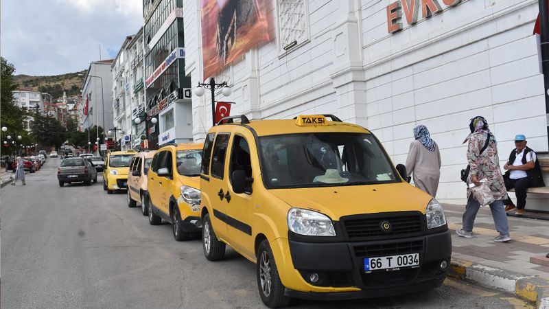 Yozgat Taksicileri Dertli: Taksicilik Hak Ettiği Yerde Değil!