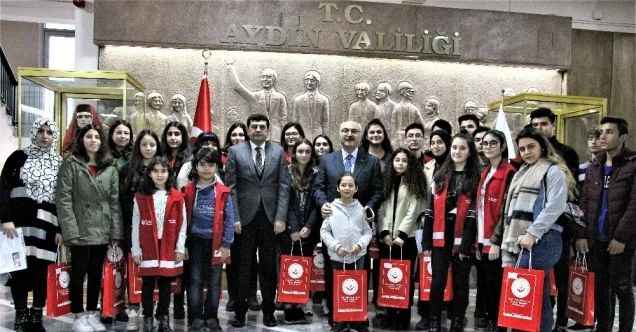 Vali Köşger; “Gençlerimizden ümitliyiz”