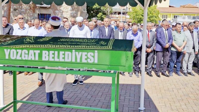 MHP Yozgat Milletvekili Ethem Sedef’in Anneannesi Defnedildi!