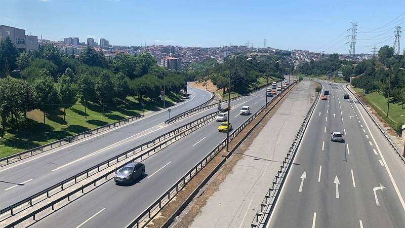 Bugün İstanbul'da hangi yollar trafiğe kapalı? 14 Eylül 2024