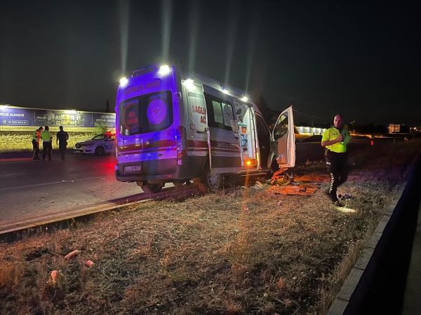 Yozgat Fatih Mahallesi’nde Otomobil Ambulansa Çarptı