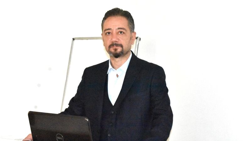 Yozgatlı Eğitmenden İngilizce Eğitimine Yenilikçi Yaklaşım