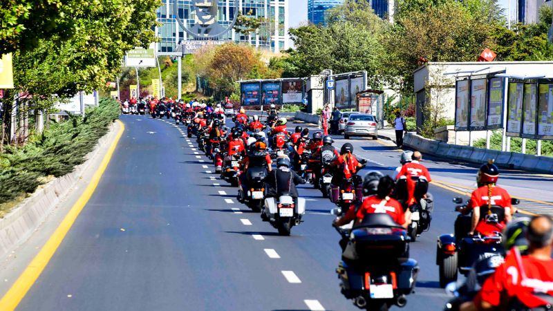 Ankara’da 16. Gaziler Sürüşü Etkinliği: 350 Motosikletçi Anıtkabir'e Çıktı