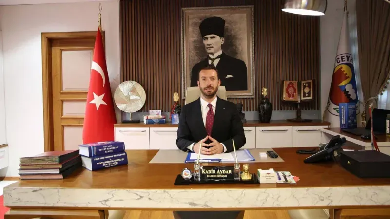 Ceyhan Belediye Başkanı Kadir Aydar Kimdir, Neden Siyasi Yasak Aldı?