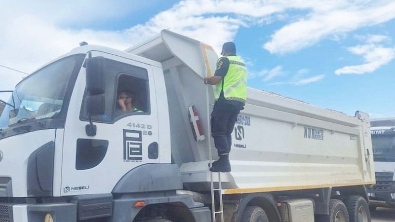Yozgat’ta Trafik Jandarmasından Sıkı Denetim! Hayati Önem Taşıyor!