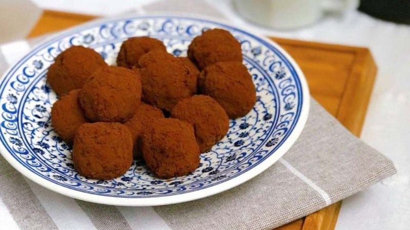 Tatlı Krizlerine Son! 5 Dakika da Tiramisu Topları!