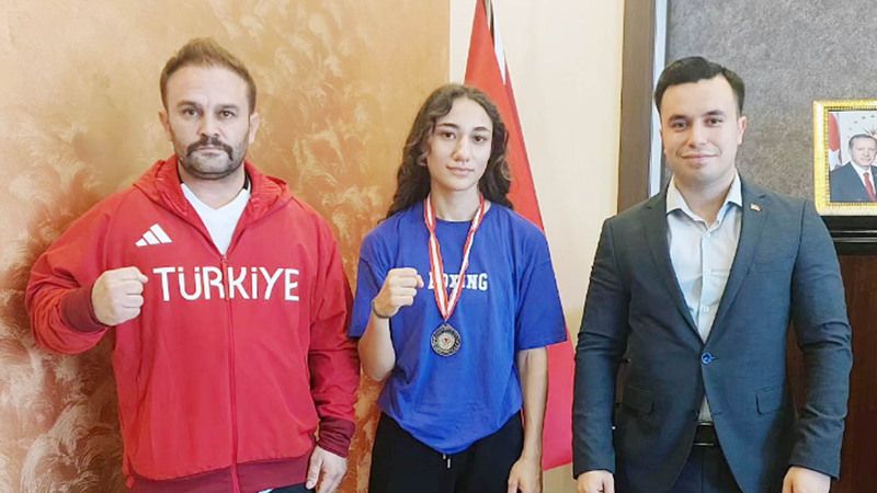 Yozgatlı sporcudan büyük başarı Yine madalya kazandı