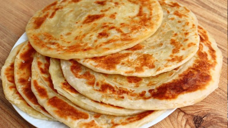 Anne Eli Değmiş Gibi: 3 Katlı Katmer Tarifi