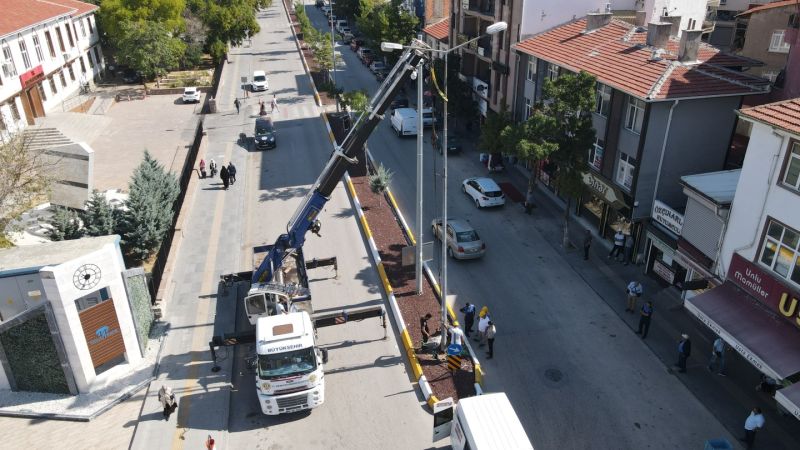 Haymana’da Elektrik Direkleri Yenileniyor: İlçenin Çehresi Değişiyor