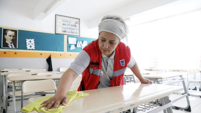 Okullar İçin Temizlik Seferberliği Başlattı