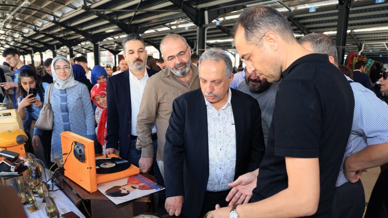 Talas’ta Türkiye’nin En Büyük Antika Fuarı Başladı