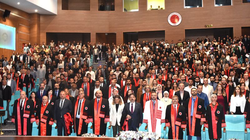 Yozgat Bozok Üniversitesi'nin Akademik Yıl Açılışı Yoğun Katılımla Gerçekleşti!