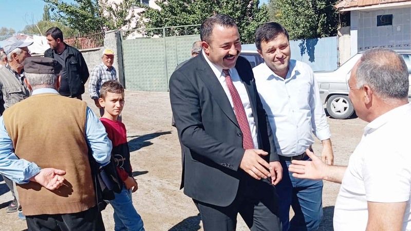 Eymir Belediye Başkanı Yanar Sahada! Sorunları Tek Tek Dinledi!