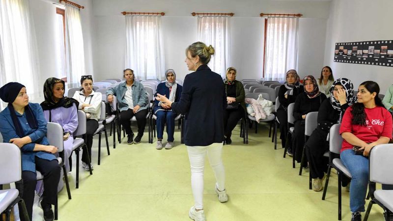 Altındağlı Kadınlara Kariyer Desteği: İş Kulübü Eğitimleri Başladı