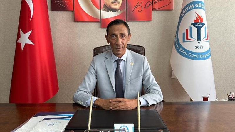 Genel Başkanı Özat’tan Gençlik Uyarısı: Gençlik Boşluk İçinde