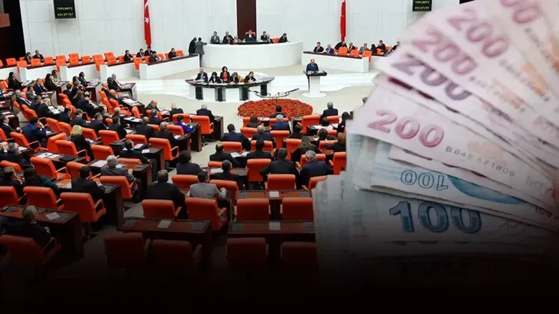 Limiti 100 bin TL olan kredi kartlarından 750 TL 'Savunma Sanayi Fonu'na aktarılacak