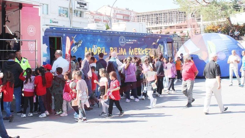 Yozgat Cumhuriyet Meydanı Bilimin Merkezi Oldu!