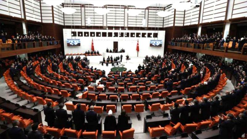 TBMM’de Öğretmenlik Meslek Kanunu Kabul Edildi