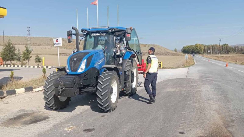 Yozgat İl Jandarma Komutanlığı Tarım Araçlarını denetime aldı