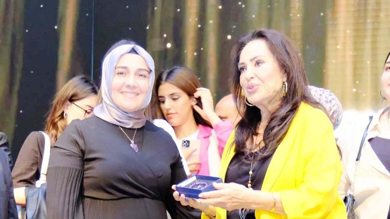 Yozgat’tan Sultanlara Yakışır Türkan Şoray Ametist Kolye Takımı…
