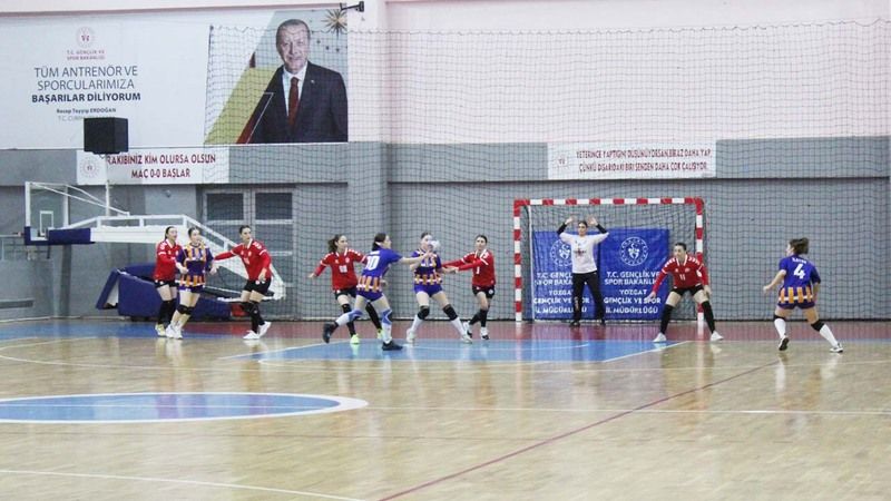 Canınız Sağ Olsun Kızlar!