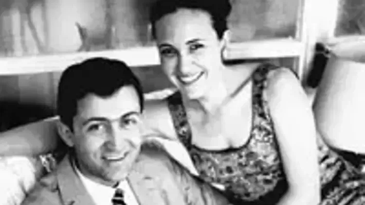 Ahmet Taner Kışlalı'nın Eşi Neden Öldü?
