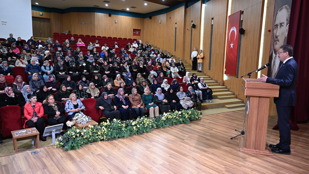 Başkan Tiryaki Altındağlı Kadınlarla Bir Araya Geldi