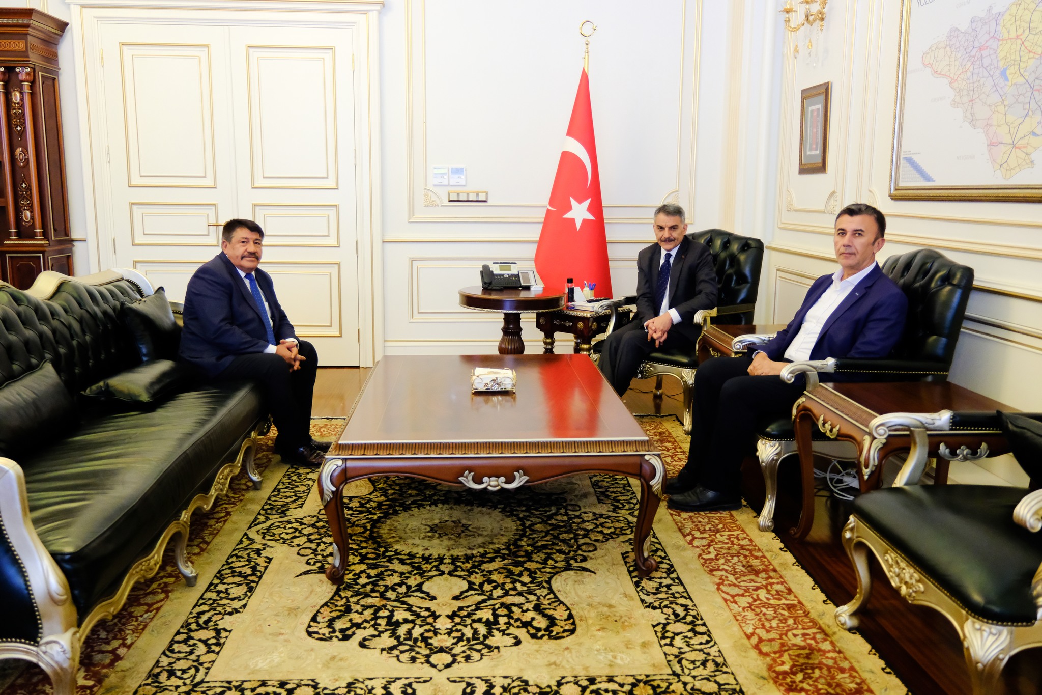 Yozgat Valisi Özkan; Yerel Yönetimlerin Çalışmalarını Destekliyoruz