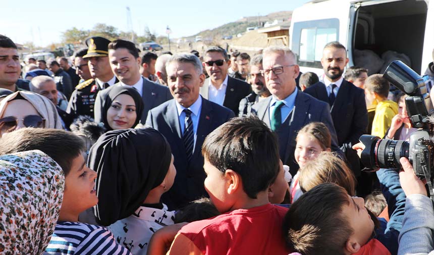 Yozgat'ta Minik Eller Geleceğe Nefes Oluyor!