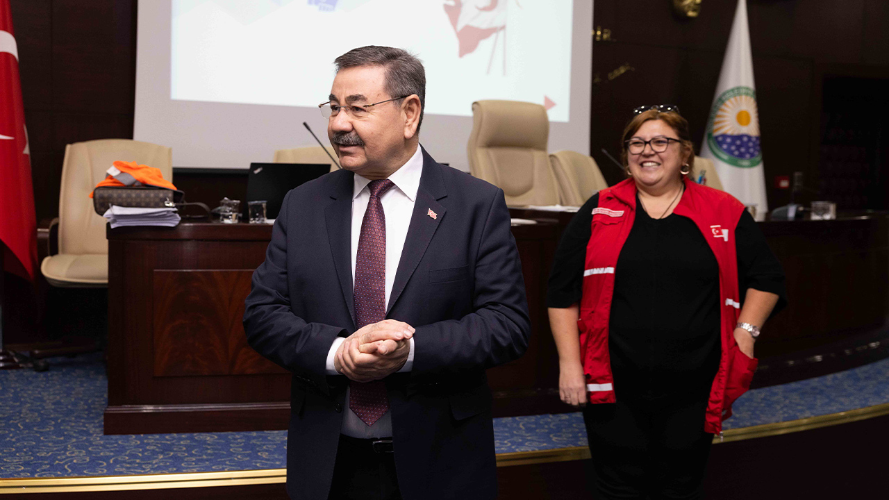 Gölbaşı Belediyesi Afet Bilincini Artırmaya Devam Ediyor