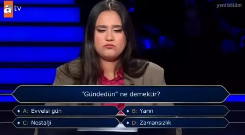 (Evvelsi gün, yarın, nostalji, zamansızlık ) Gündedün ne demek?