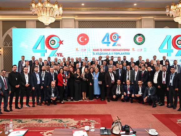 Hak-iş 49. Yaşını Kutluyor