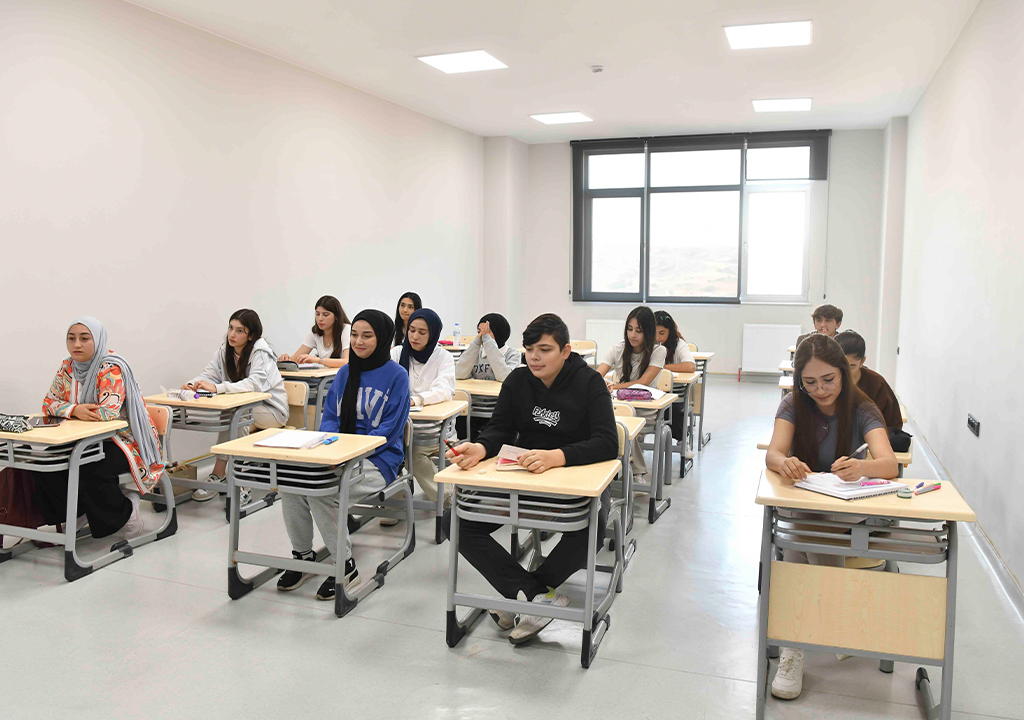 Üniversite Hazırlık Kurslarına Yoğun İlgi